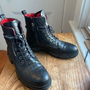 Saint & Sofia leather boots
